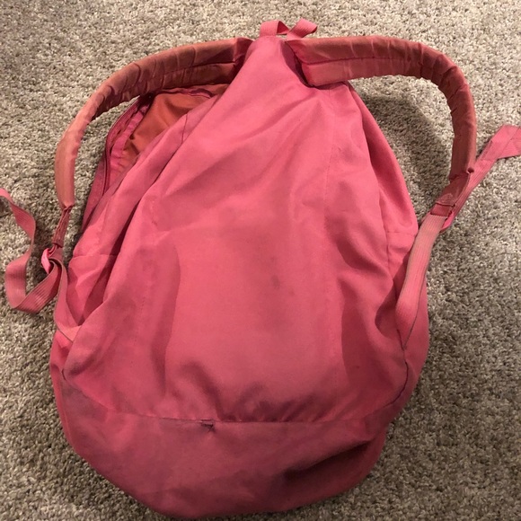 Used backpack - Picture 4 of 5